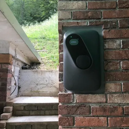 Farm Zurej بيت ضيافة 2*