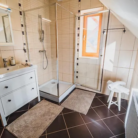 Farm Zurej بيت ضيافة Šentjur